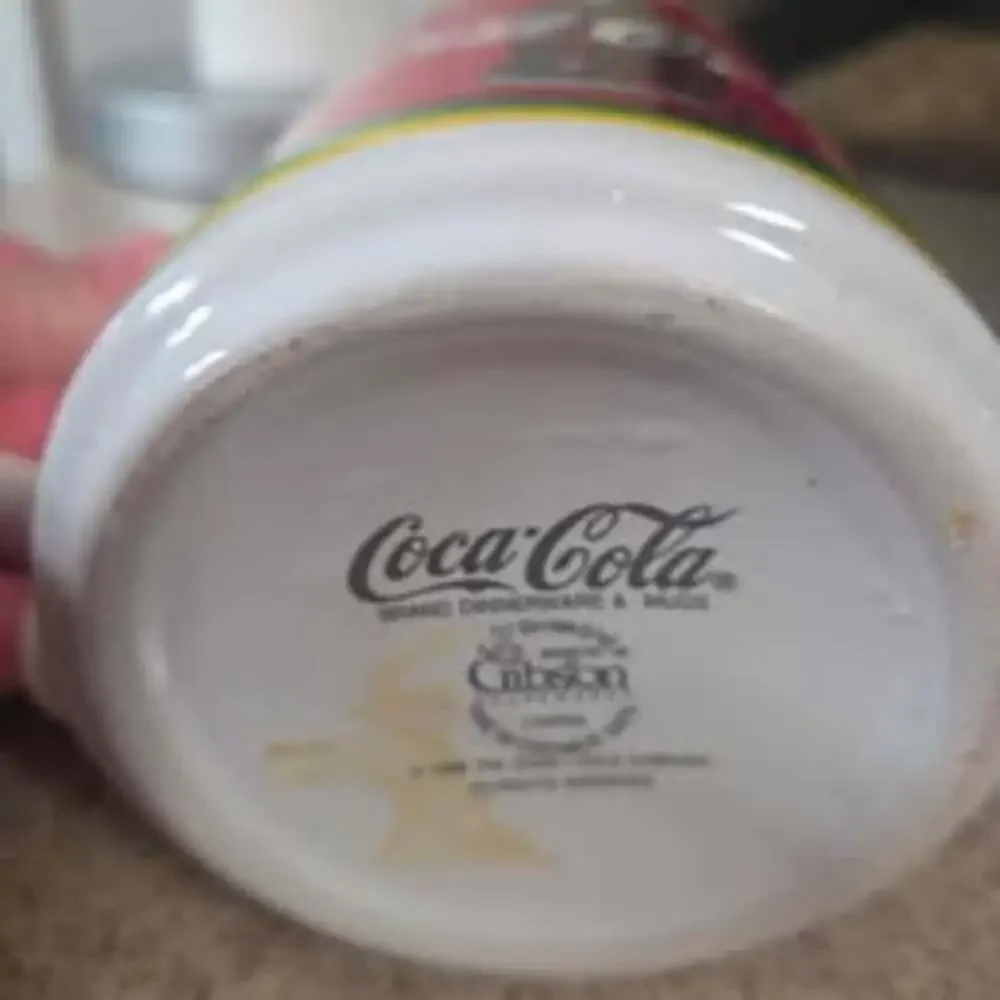 Coca-Cola Coffee Mug Green Red Ceramic 12 Oz - Used